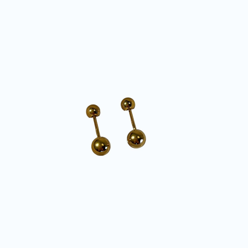 Aretes perla.