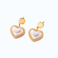 Arete de corazón.