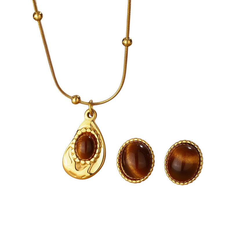 Collar ojo de tigre.