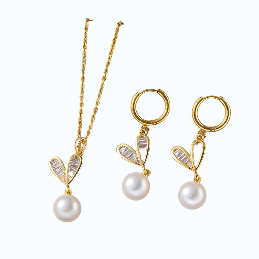 Conjunto elegante de collar y aretes