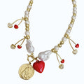 Collar de cerecitas.