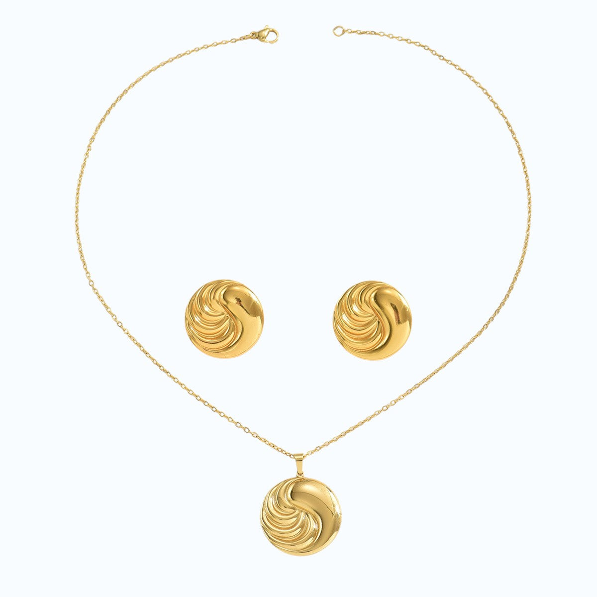 Juego de aretes y collar.