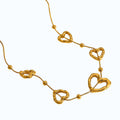 Collar corazones.